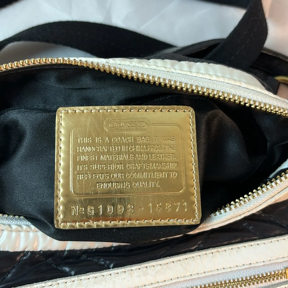 Coach Poppy Ski Bunny Black & White Quilted Nylon Crossbody Bag 15871 - Picture 8 of 16